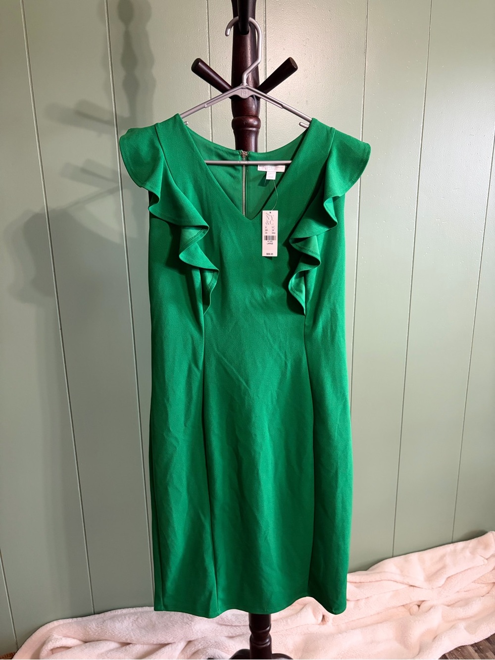 New York & Company Emerald Green Ruffle V-Neck Midi Dress